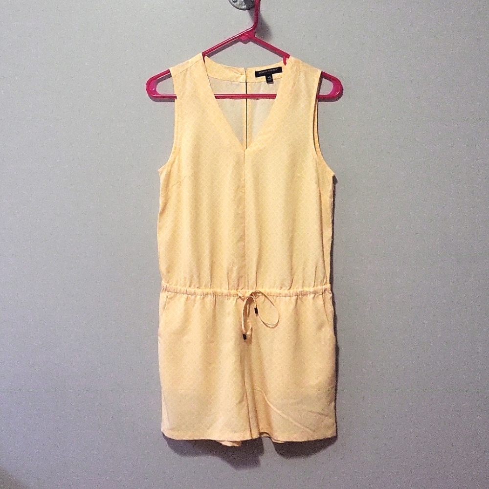 Banana  Republic  Yellow Romper size xs